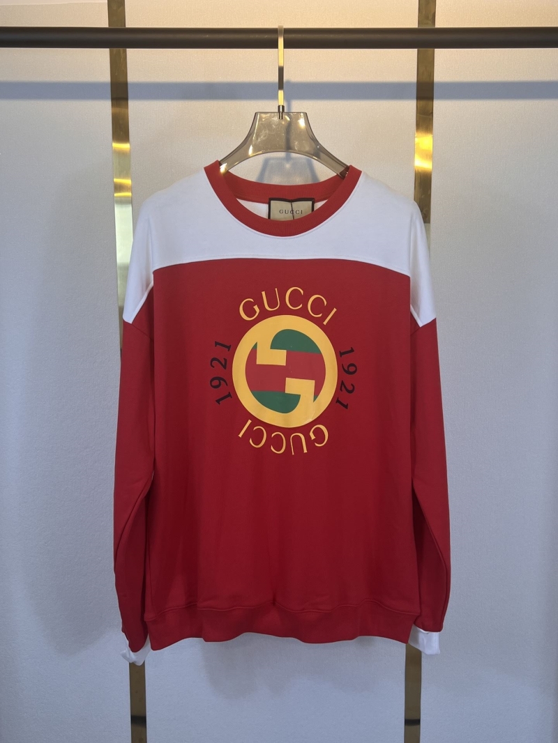 G*u*i hoodies